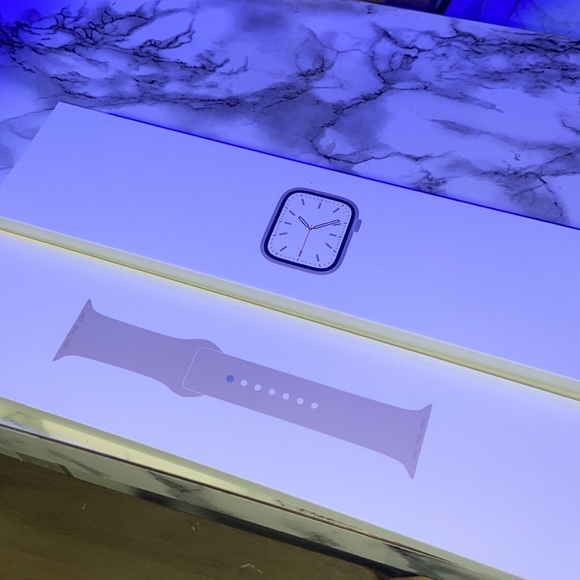 ⭐️BUNDLE⌚️Apple Watch Series 7 [GPS 41mm] in Starlight w/ 6 bands - Picture 10 of 13